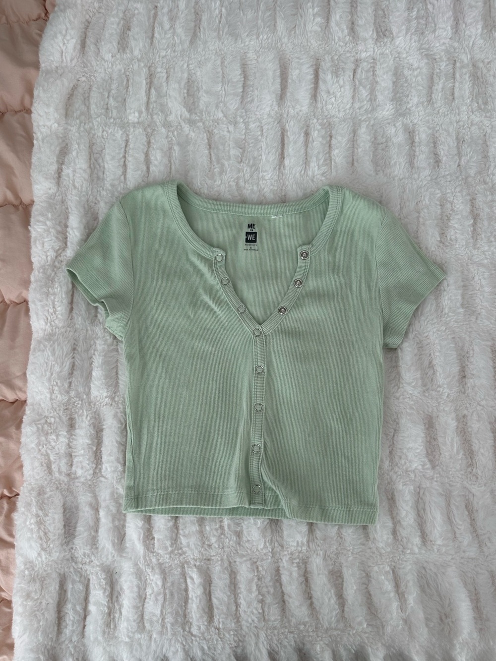 Me to We Green Ribbed Button-Down Crop Top Size S